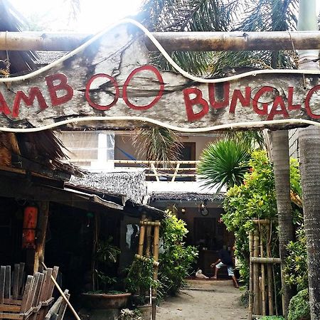 バンブー バンガローズ Balabag  エクステリア 写真